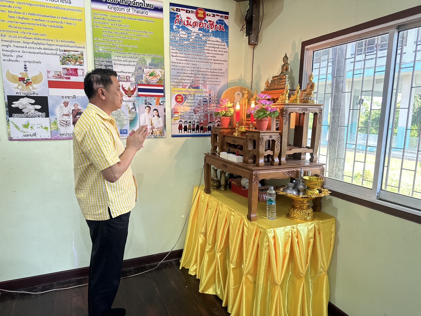 การประชุมประจำเดือนมิถุนายน ณ ห้องจามจุรี โรงเรียนเทศบาล ๑ (กบินทร์ราษฎรอำรุง)