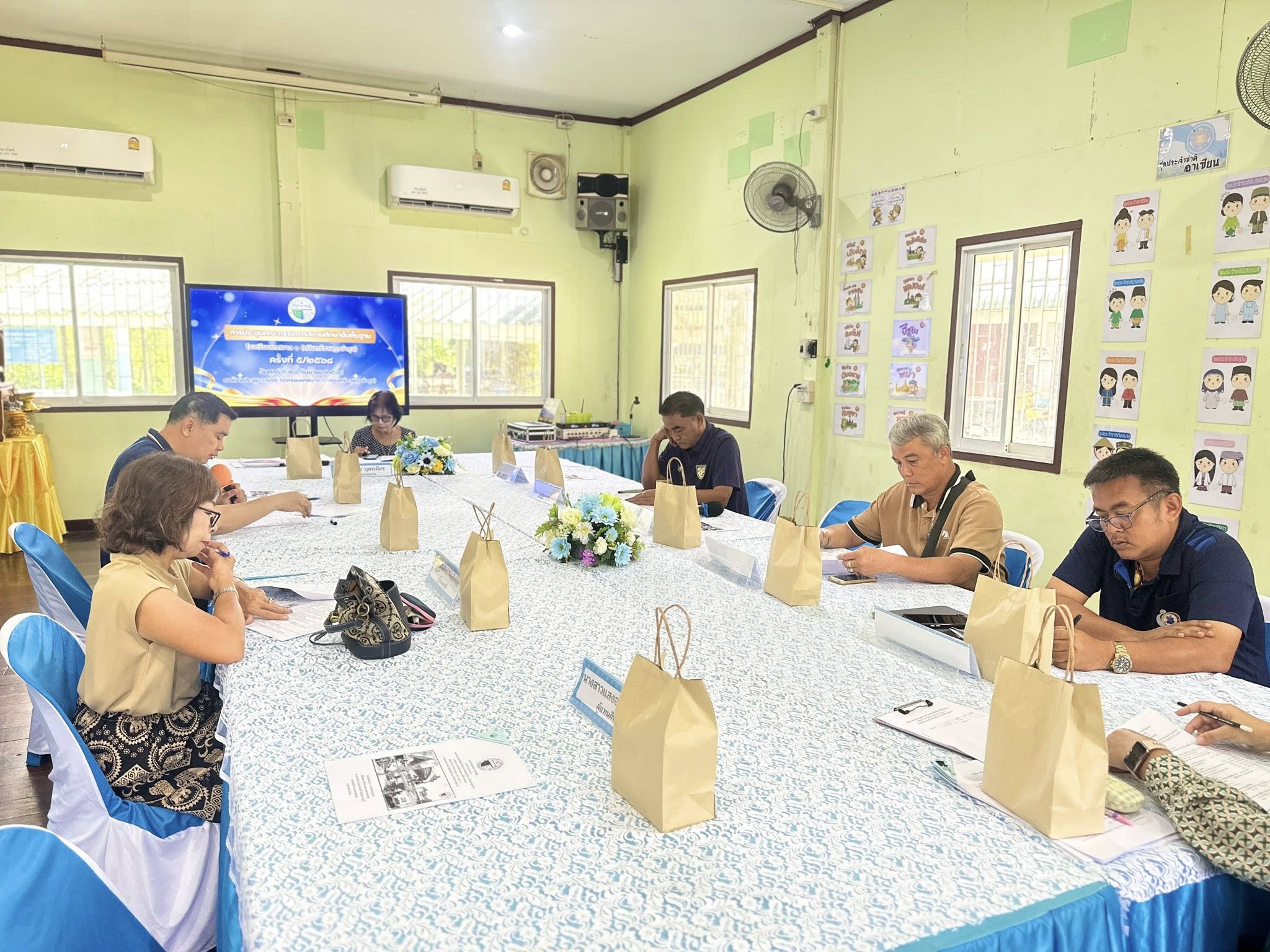 การประชุมคณะกรรมการสถานศึกษาขั้นพื้นฐาน ครั้งที่ ๕/๒๕๖๘ - Image 9